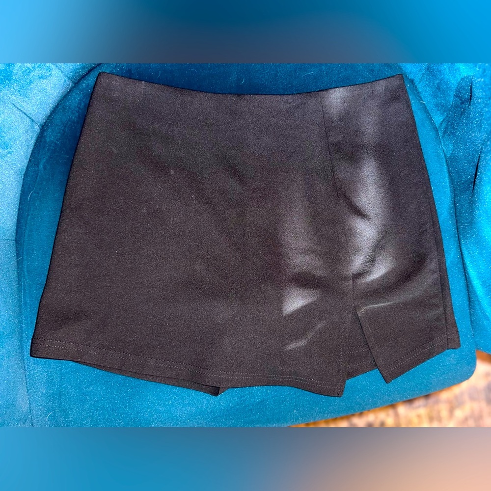 Black Mini Skort